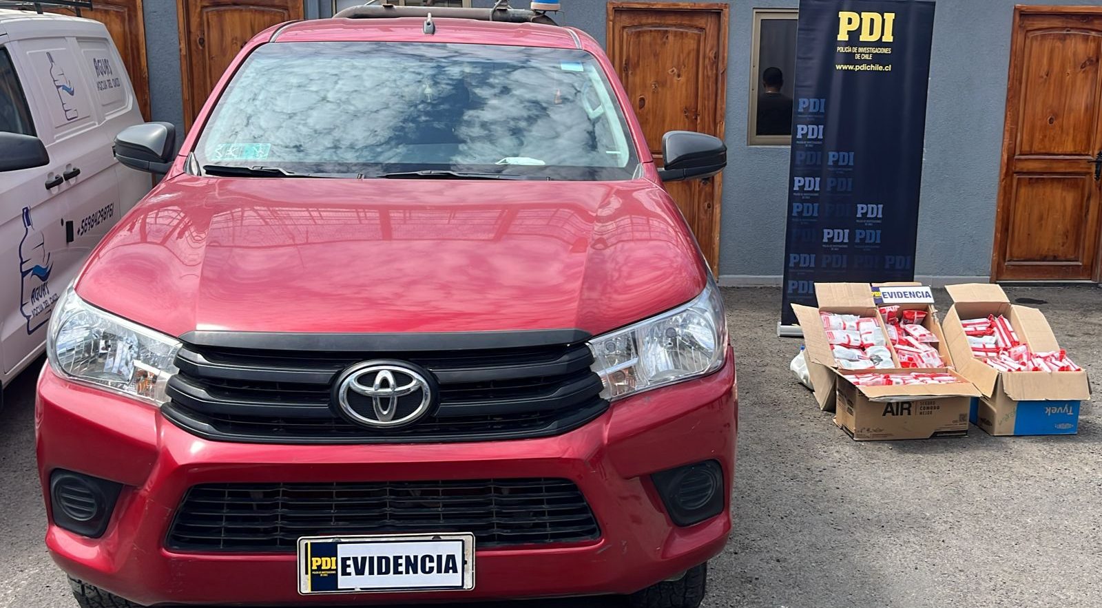 Delincuentes atropellan a víctima para robarle su camioneta y mercadería en Calama: Vehículo y otras especies fueron recuperadas por la PDI