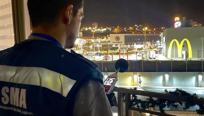 Tribunal Ambiental de Antofagasta ordena detener generador de McDonald’s tras superar norma de ruidos por 27 decibeles