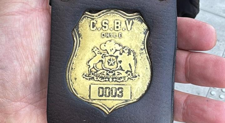 Patrullaje municipal recupera auto robado y termina con la detención de un «falso policía» en Antofagasta