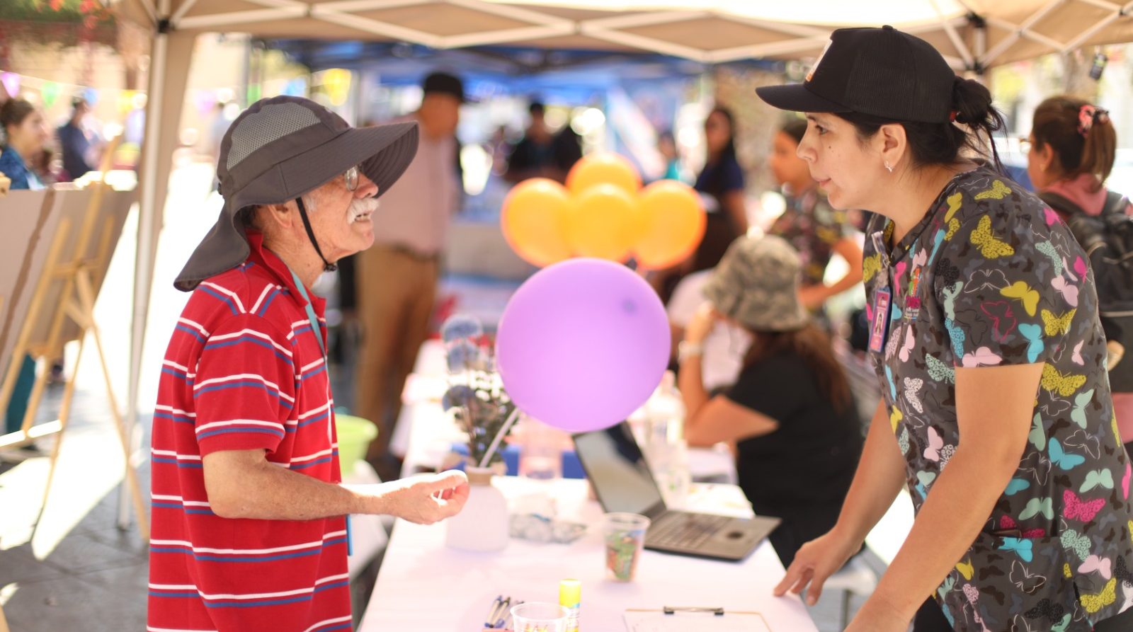 Día Mundial del Riñón: CESFAM Corvallis traslada la prevención a la Plaza Colón con feria de salud y vacunación