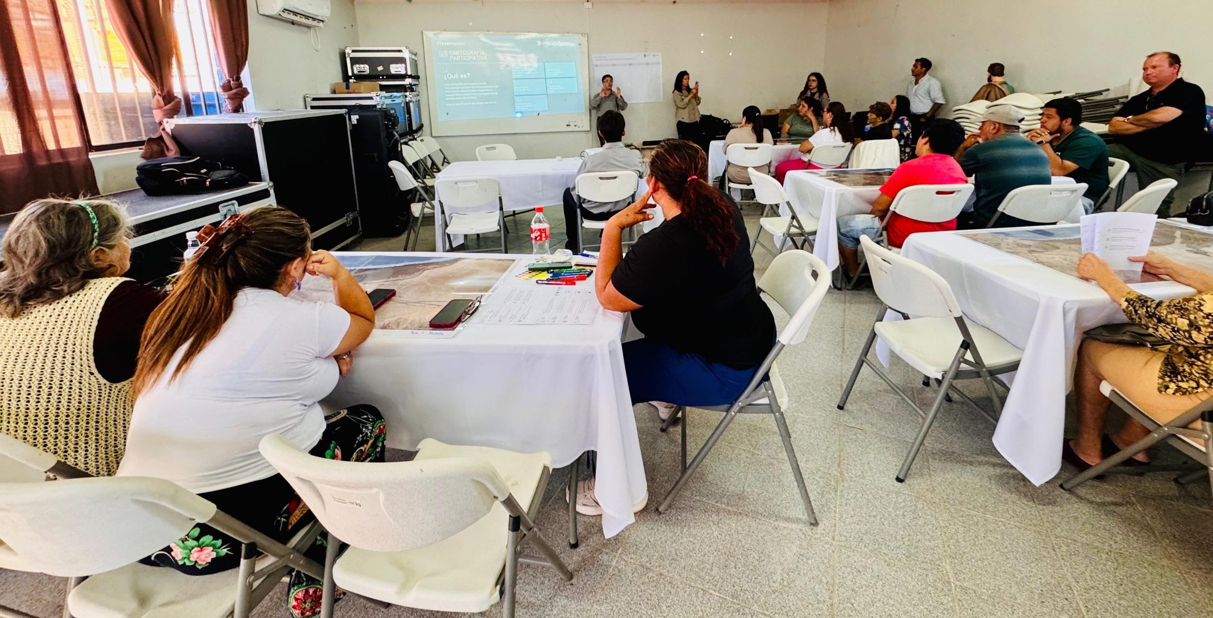 Mejillones prepara su nuevo Plan de Emergencias: Vecinos de Michilla son los primeros en diseñar la estrategia de seguridad