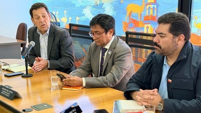 Buscan reducir listas de espera: Mesa de Cáncer revisa avances en Antofagasta