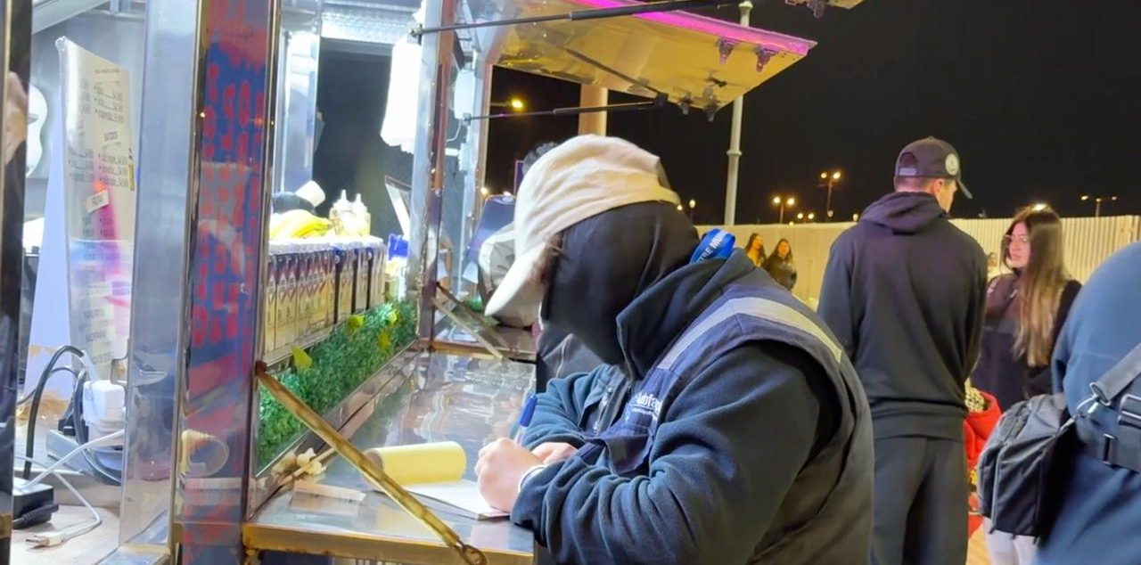 Municipio intensifica fiscalizaciones en Parque Las Almejas por comercio ilegal y parrillas clandestinas en Antofagasta