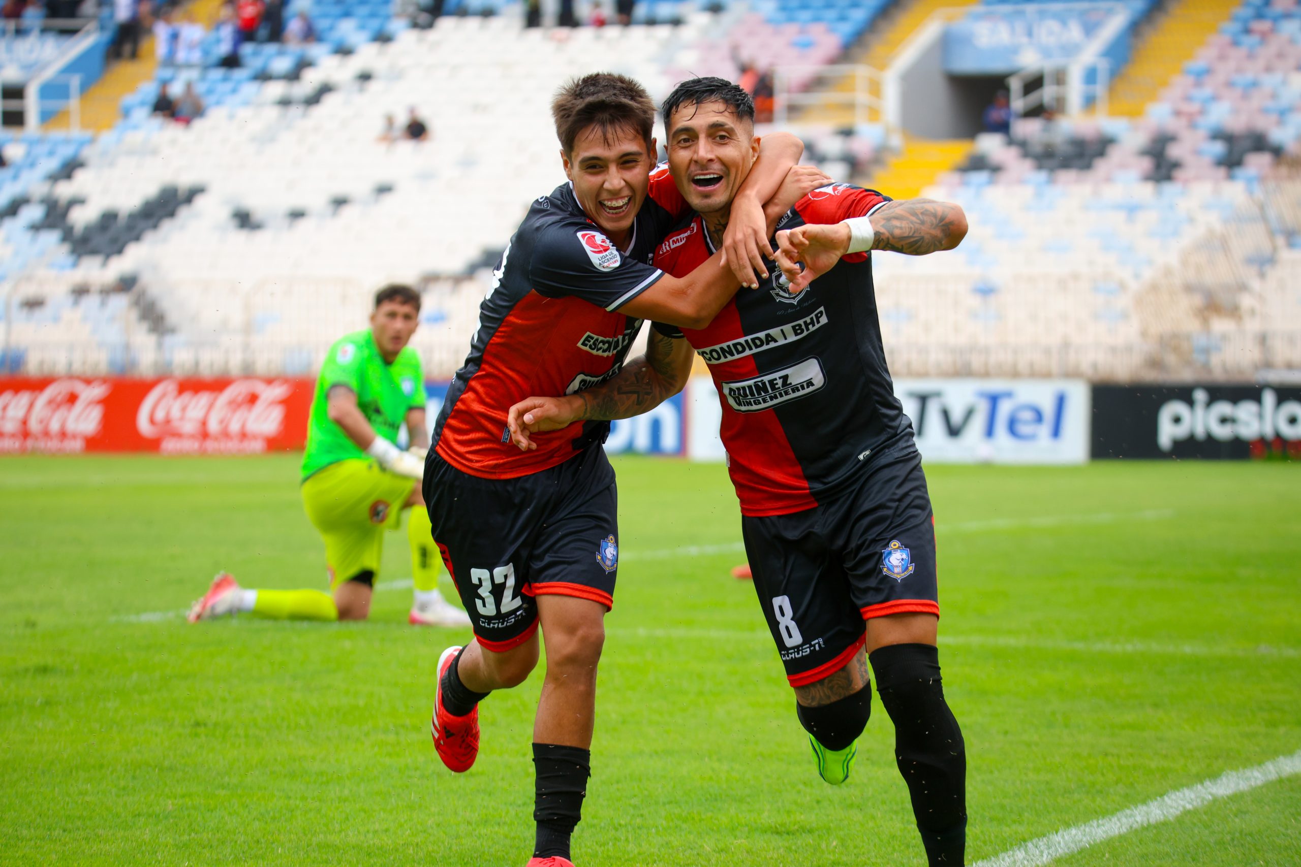 Deportes Antofagasta goleó a Iquique de local y avanzó a cuartos de final de la Copa Chile