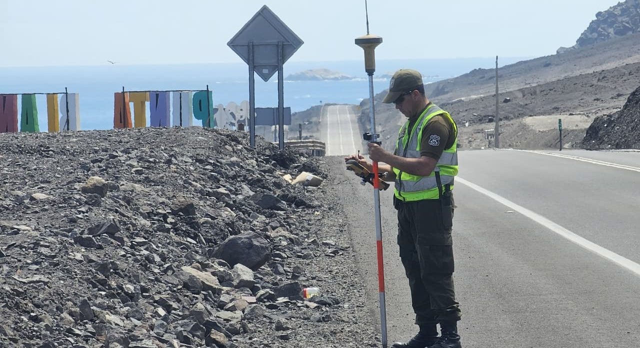 Tragedia en la Ruta 1: Conductor de 37 años falleció tras violento volcamiento al sur de Tocopilla